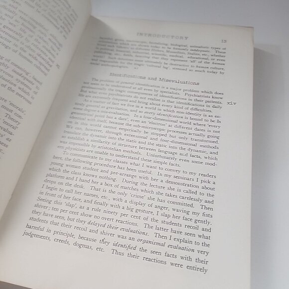 Science and Sanity Alfred Korzybski 2nd Edition 3rd Printing 1954 - Picture 12 of 13